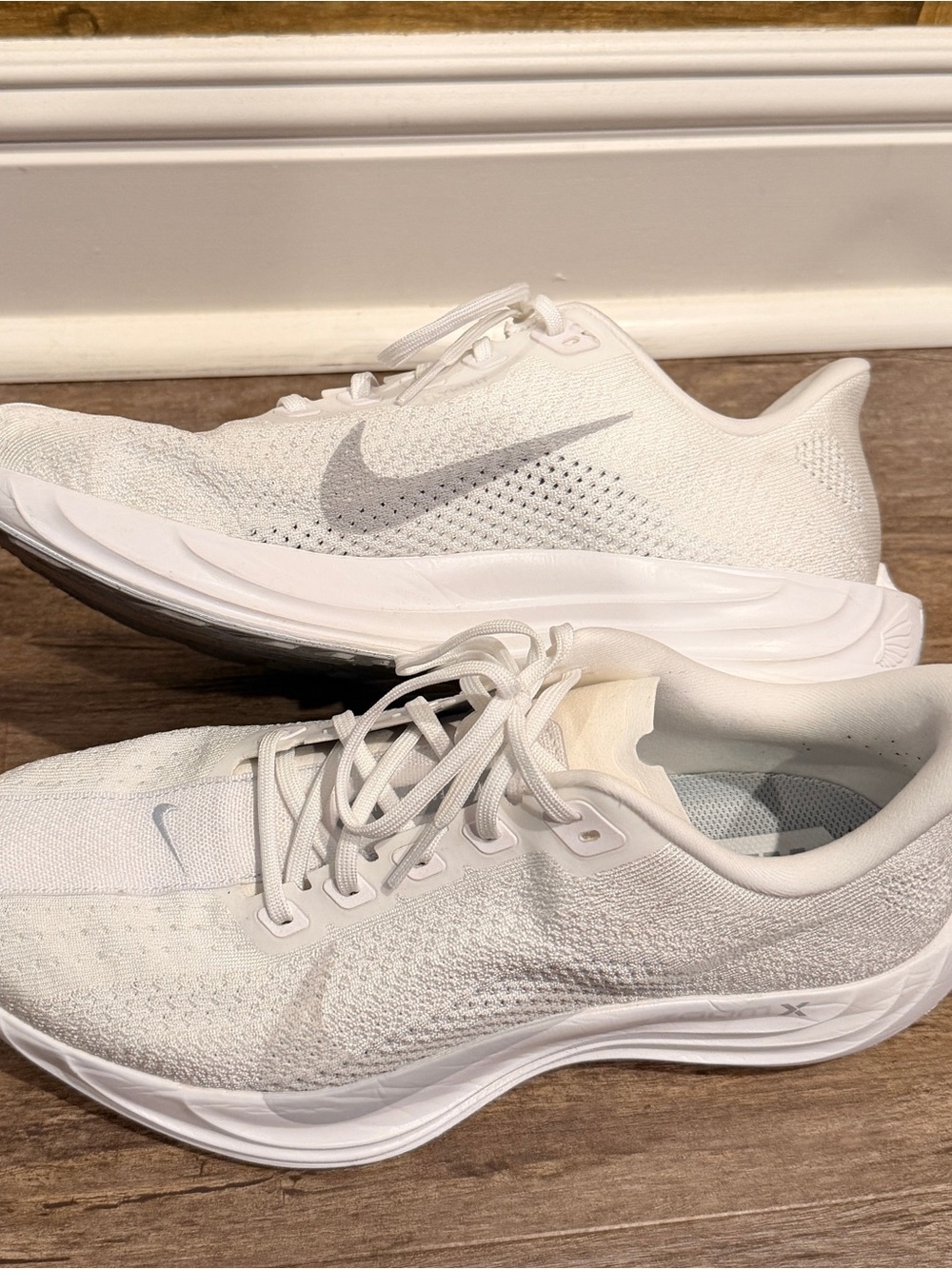 Nike Men's Pegasus White Running Sneakers